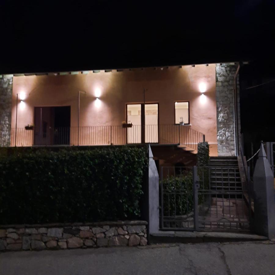 Apartament Il Sole Di Simona - Il Prato Omegna Zewnętrze zdjęcie
